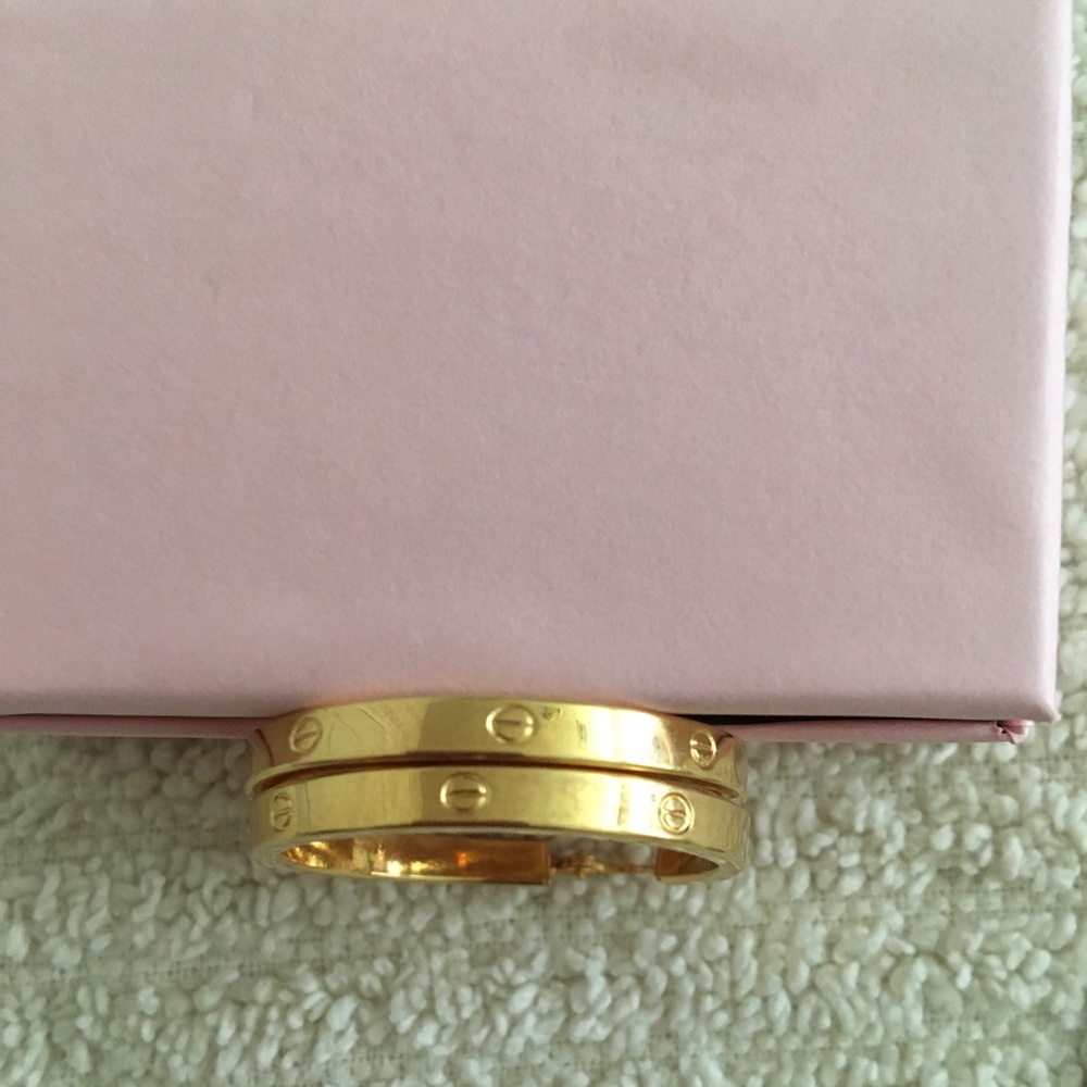 18k Saudi gold hoop earrings